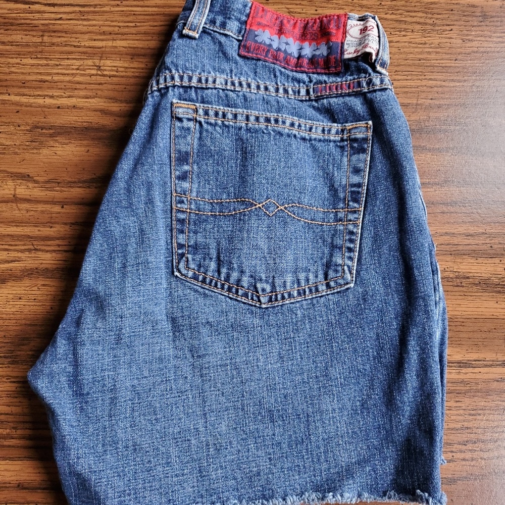 Vintage Lucky Brand Cut Off Jean Short 6(28)